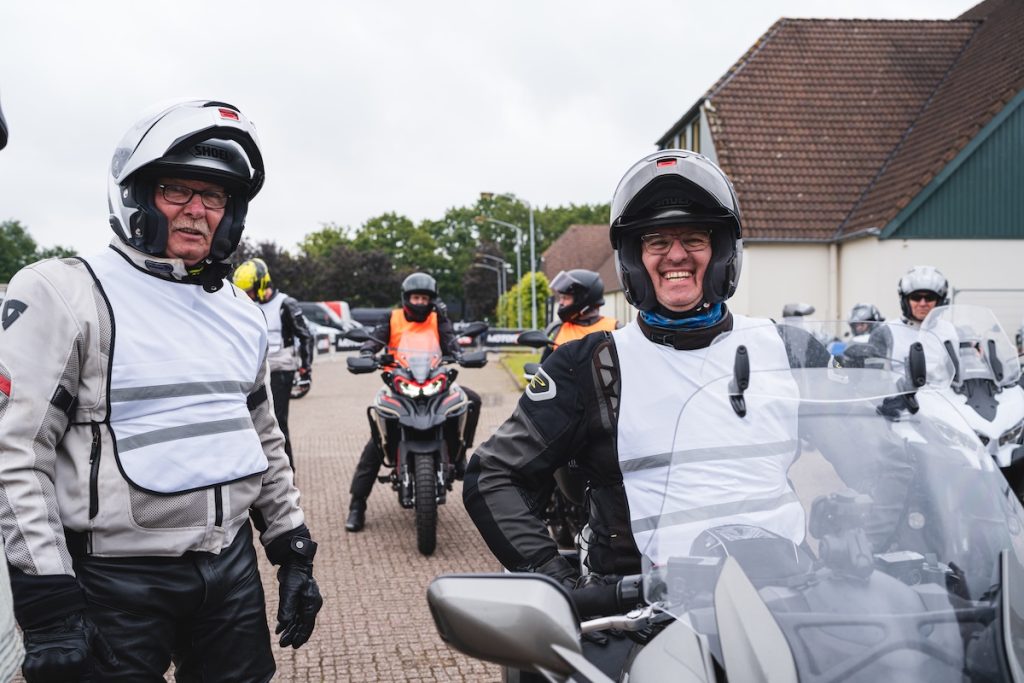 iedere motorrijder is welkom